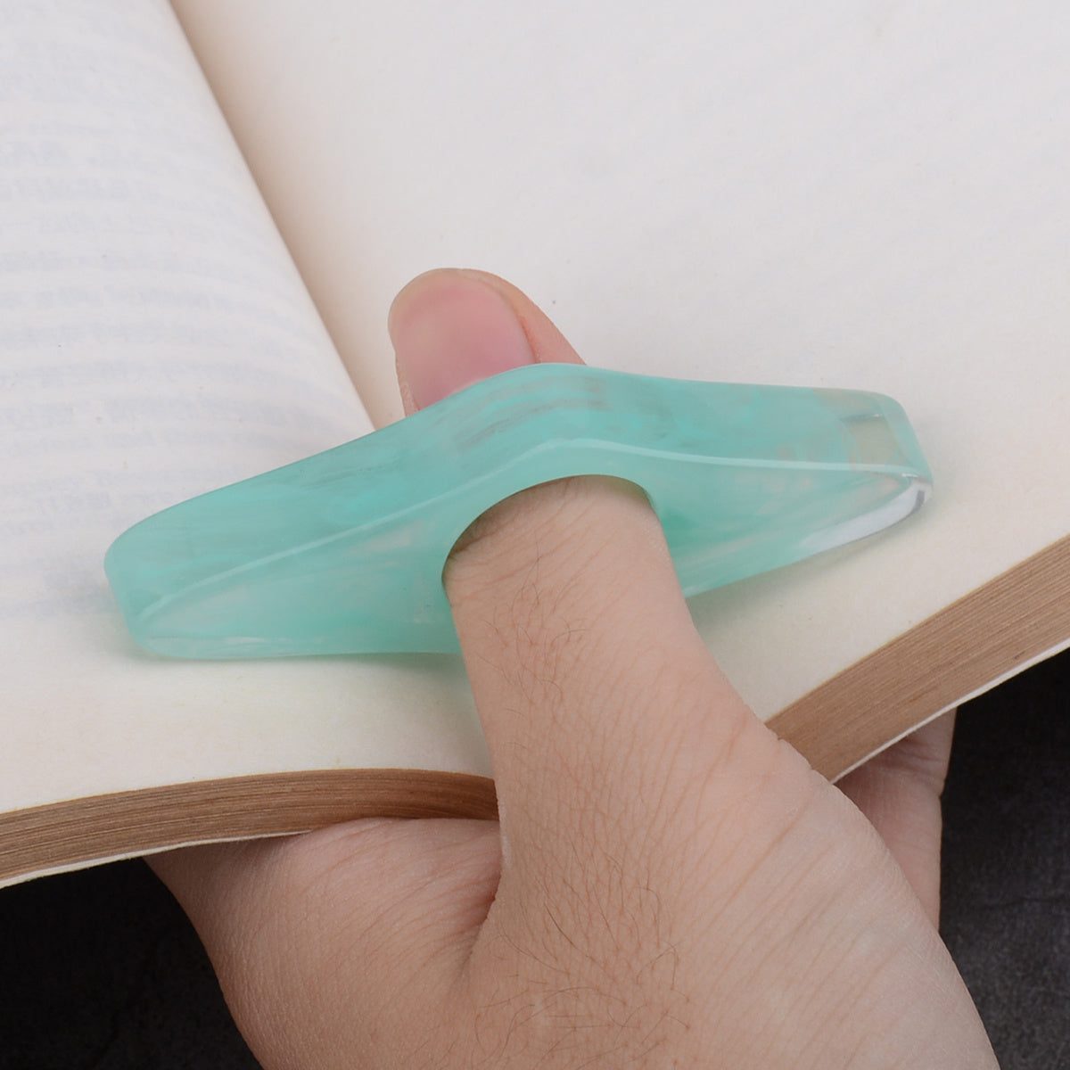 Premium Resin Bookmark Book Stand - Creative Thumb Reading Aid & Page Holder