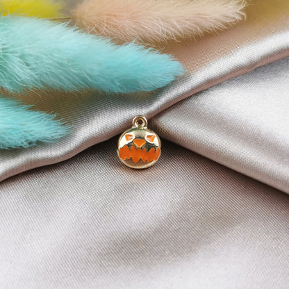 Pumpkin Head Skull Haunted House Pendant Material