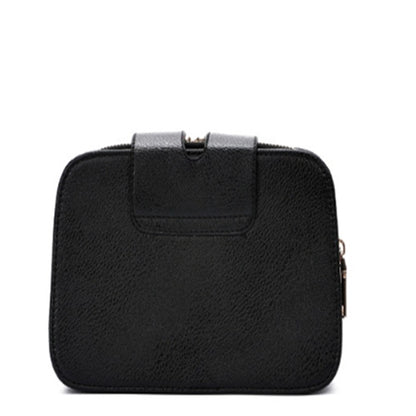 Chain shoulder bag