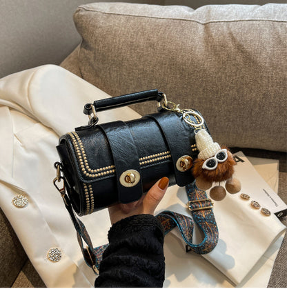 Versatile Fashion Portable Messenger Bag