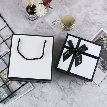 Exquisite Black And White Bow Packaging Box Valentine's Day Gift Box