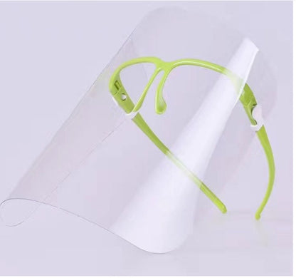 Anti-fog and anti-spray mask