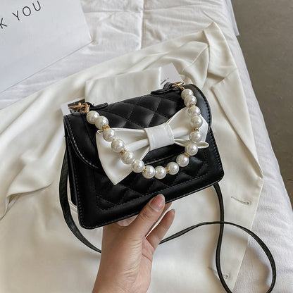 Fashionable Bowknot Lingge Pearl Portable Messenger Bag