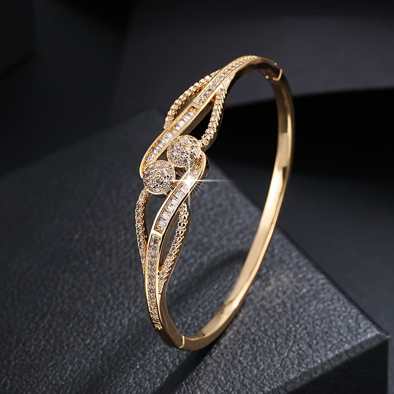Fashion Jewelry Palace Style Inlaid Zircon Fashion Bracelet 18K Gold Plated Zicron Inlaid Holiday Style Women's Bracelet