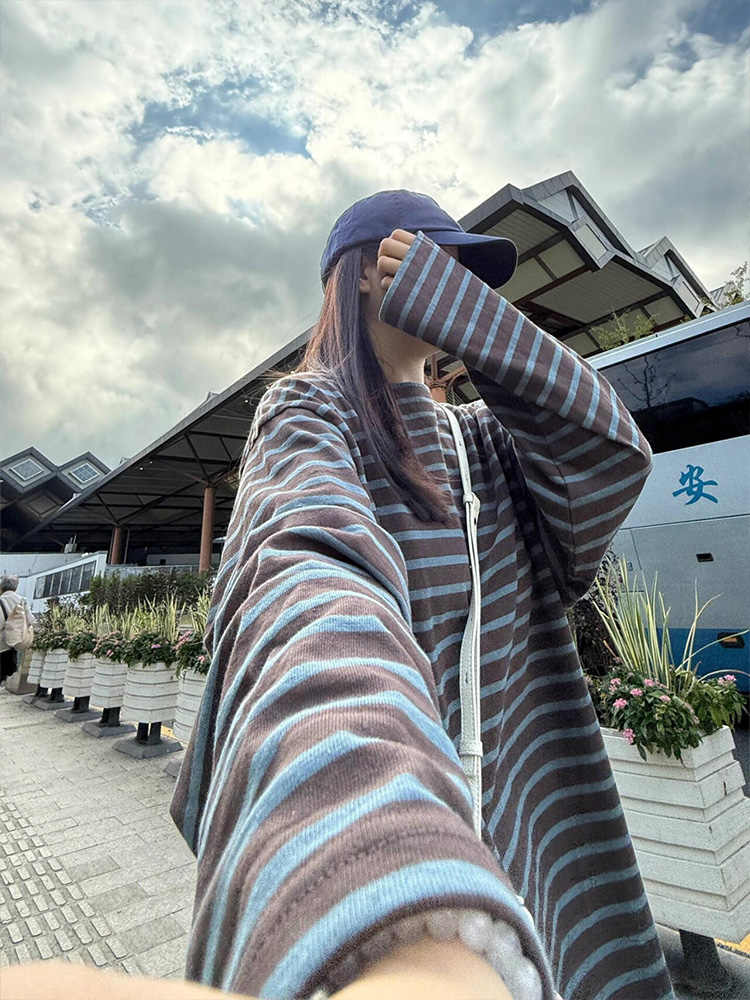 Korean Retro Striped Shoulder Long Sleeves