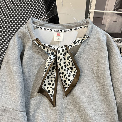 Figure-flattering American-style Vintage Silk Scarf Loose-fit Hoodie For Women