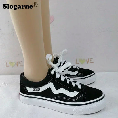 2026 New Spring Summer Casual Sneakers for Students, Unisex Canvas Shoes Men Women Fashion Trendy Flats Sports Shoes