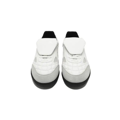 Outdoor Training Shoes for Men Flat-Bottomed Shoes Hiking Trendy Casual Shoes Lightweight Commuting Mountaineering Sports Shoes