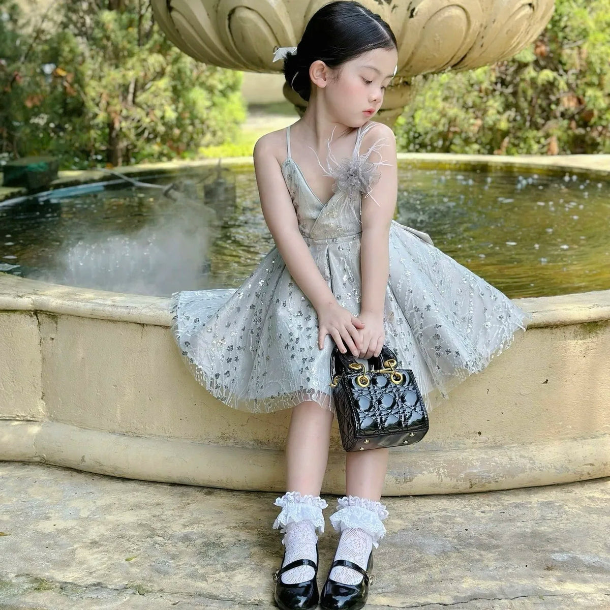 Premium High Quality Glitter Gown for Girls Custom Made in Vietnam Big Size 1 OEM ODM Floor-Length Dress for Kids' Party Wear