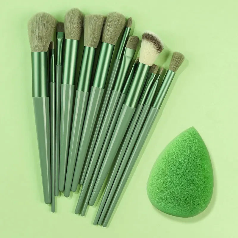 New 13PCS Makeup Brushes Set Super soft detail brush Blush Brush Foundation Concealer Contour Eyeshadow Brush Women Beauty Tools