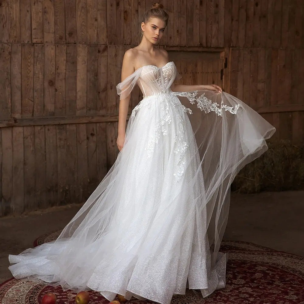 13043#Boho Sweetheart Elegant A-Line Short Sleeves Backless Strapless Lace Applique Wedding Dress Sexy Sweep Train Bridal Gown