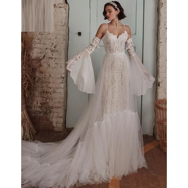 11796# Bohemian Open Back Lace Detachable Sleeves Boho V Neck Lace Spaghetti Straps Wedding Dress Wedding Bridal Gown Custom