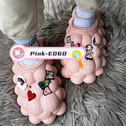 Factory Wholesale Winter Warm Massage Men Women Foam Runner Furry Plush Fashion Fur Slippers Bubble Slides With Fur and Charms