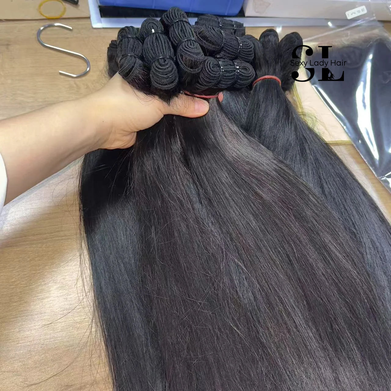 Remy Hair Extensions Wholesale Best Brazilian Burmese Curly Hair Straight Body Natural Wave Bundles Raw Human Hair Vendor