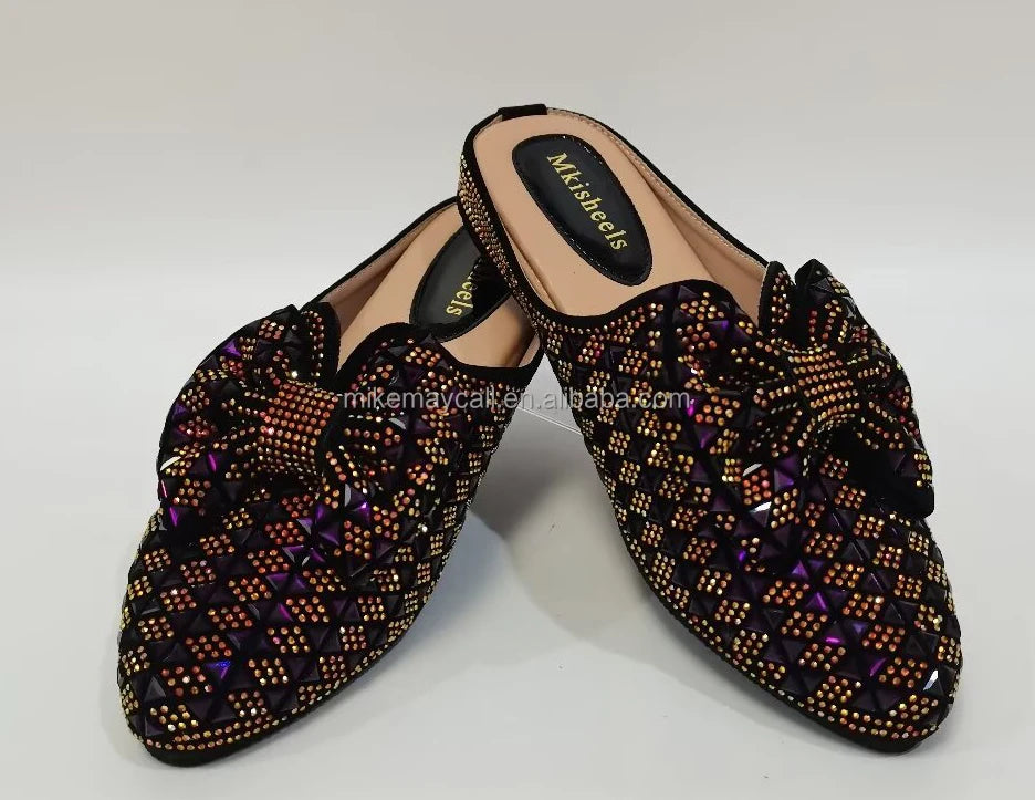 New Fashionable Trend Crystal Rhinestone Pointed Toe Low Heeled Slippers for Ladies and Women Luxury Wedding Sandals Shoes