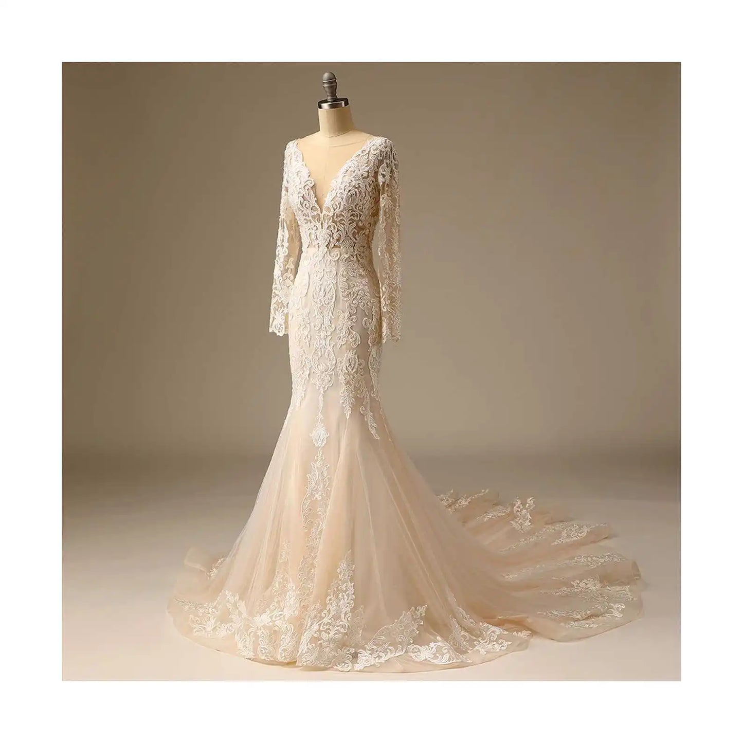 11988#Long Sleeves Sexy V-Neck Bohemian Backless Beach Mermaid Wedding Dress Sweep Train Lace Applique Wedding Dress Bridal Gown