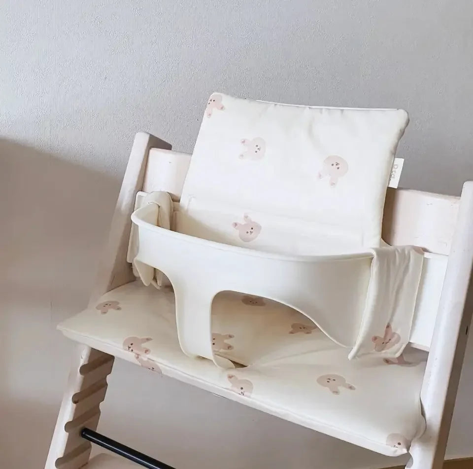 Trendy Anti-Slip Cartoon Chair Seat Cushion Baby Protective Newborn Accessories with Baby Back Cushion for Eating