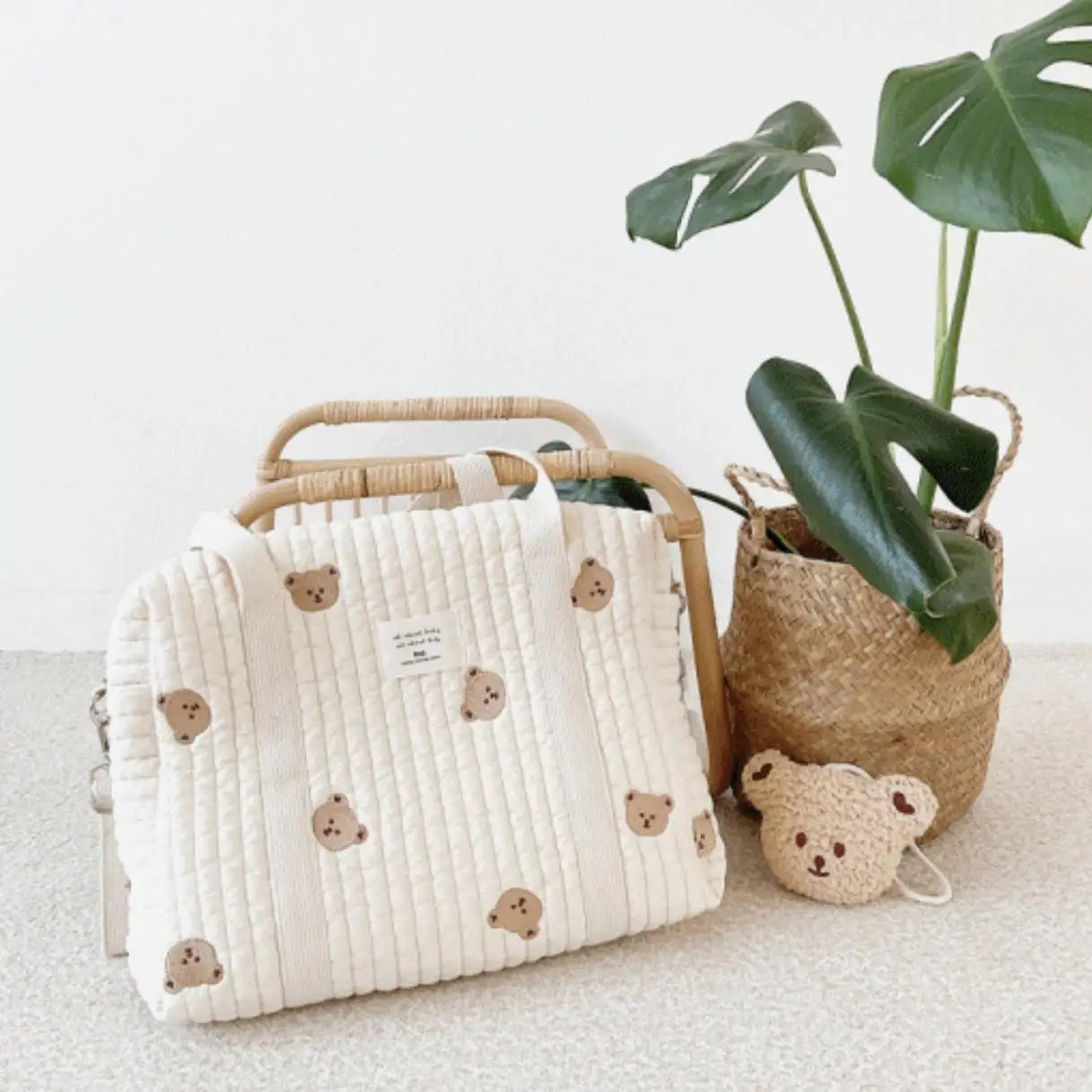 Cartoon Embroidered Design Infant Nappy Diaper Organizer Mommy's Travel Handbag Comfortable Shoulder Stroller Bag for Baby's