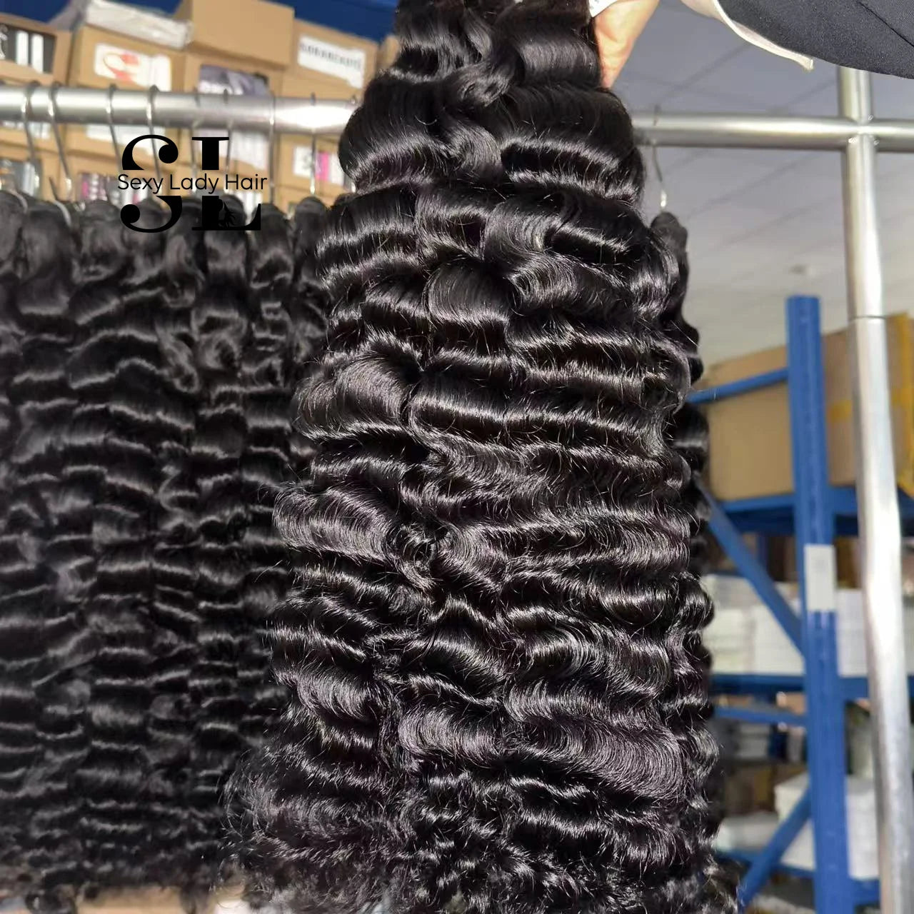 Burmese Indian Curly Hair 100% Brazilian Human Hair Bundles Natural Color Wig Wholesale Wavy Hair Extensions Supply Vendor