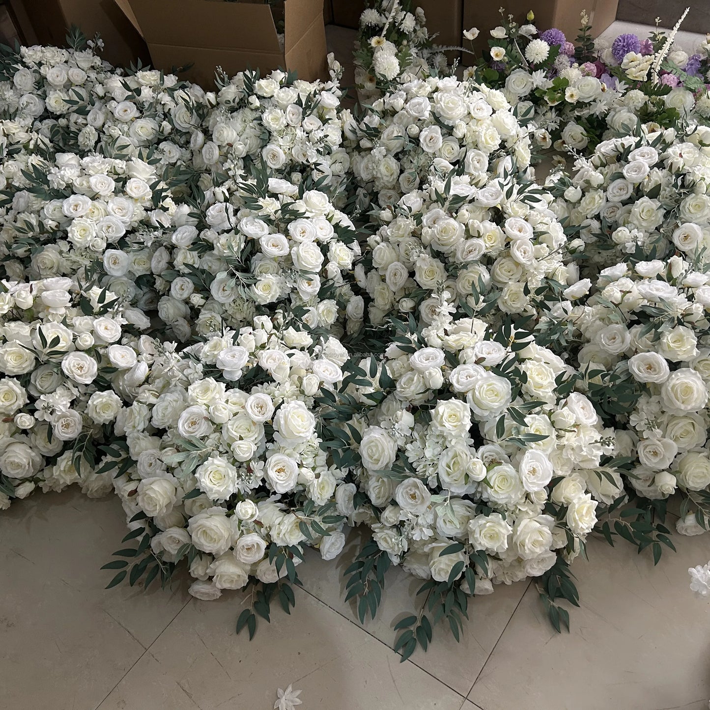 Luxury Wedding Table Candelabra Flower Centerpieces Artificial Flower Arrangement Ball for Display Drops