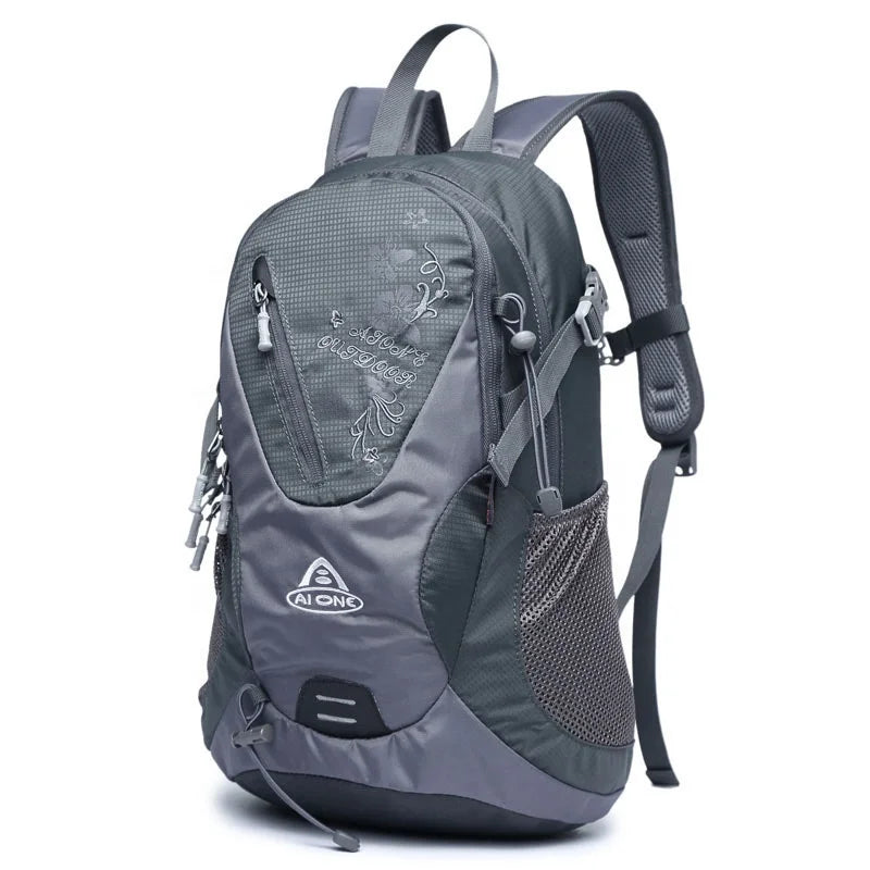 Factory Wholesale 20L Waterproof Outdoor Travel Daypack Foldable Casual Sports Bags Backpack for Men Women