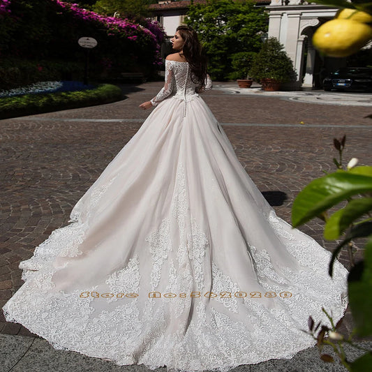 Custom Made Princess Ball Gown Wedding Dress Long Sleeve Vestido De Novia Princesa Boat Neck Buttons up Appliques Wedding Gowns