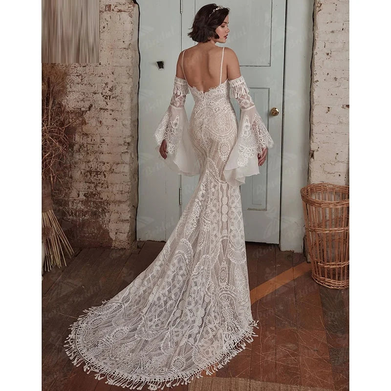 11796# Bohemian Open Back Lace Detachable Sleeves Boho V Neck Lace Spaghetti Straps Wedding Dress Wedding Bridal Gown Custom