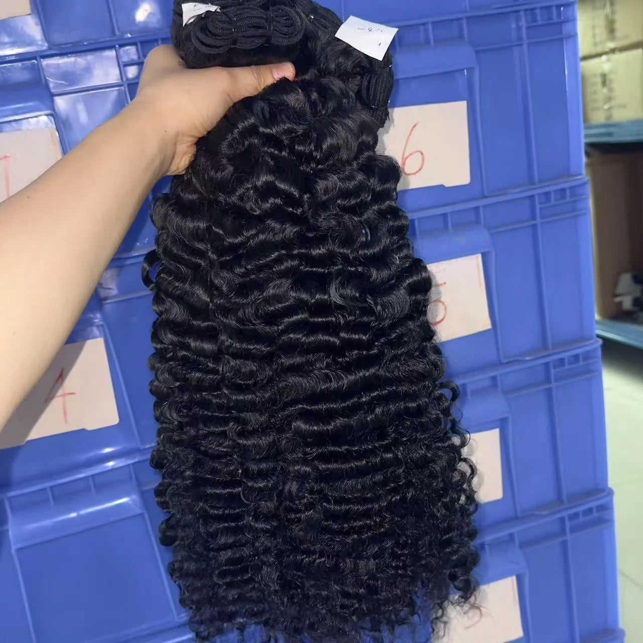 Wholesale Unprocessed Burmese Curly Hair Bundles Popular Kinky Curly  Natural Human Hair Extensions 10"-30" Natural Color
