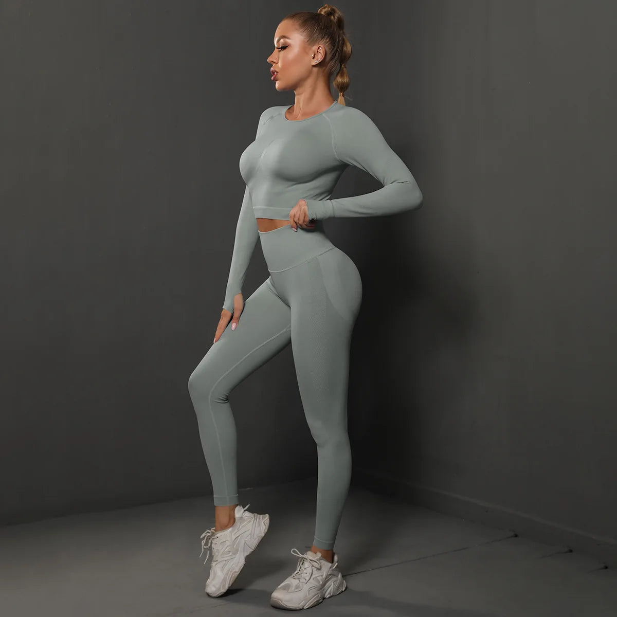 High Quality Women's Good Elasticity Two Piece Sports Suit Ladies Fitness Gym Wear Fashion Yoga Suit