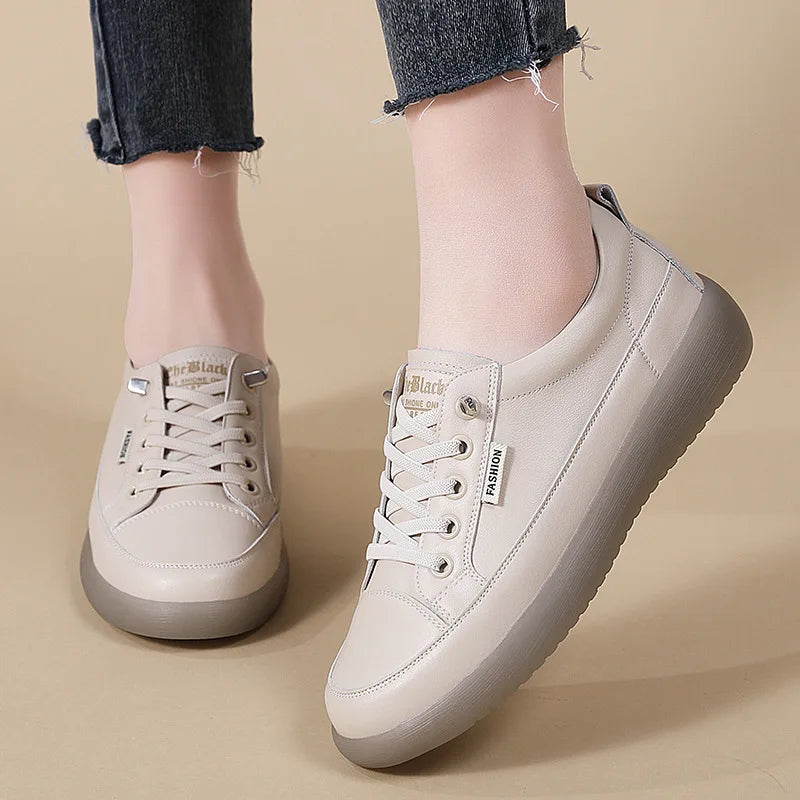 2026 Summer New Style Genuine Leather White for Women Flat Shoes That Are Not Tiring for Feet Lazy Shoes Fashionable Sneakers