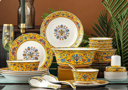 Top-quality Enamel Painting Craftsmanship 40-piece Ceramic Tableware Set an Exquisite Gift Set of Tableware Family Tableware Set