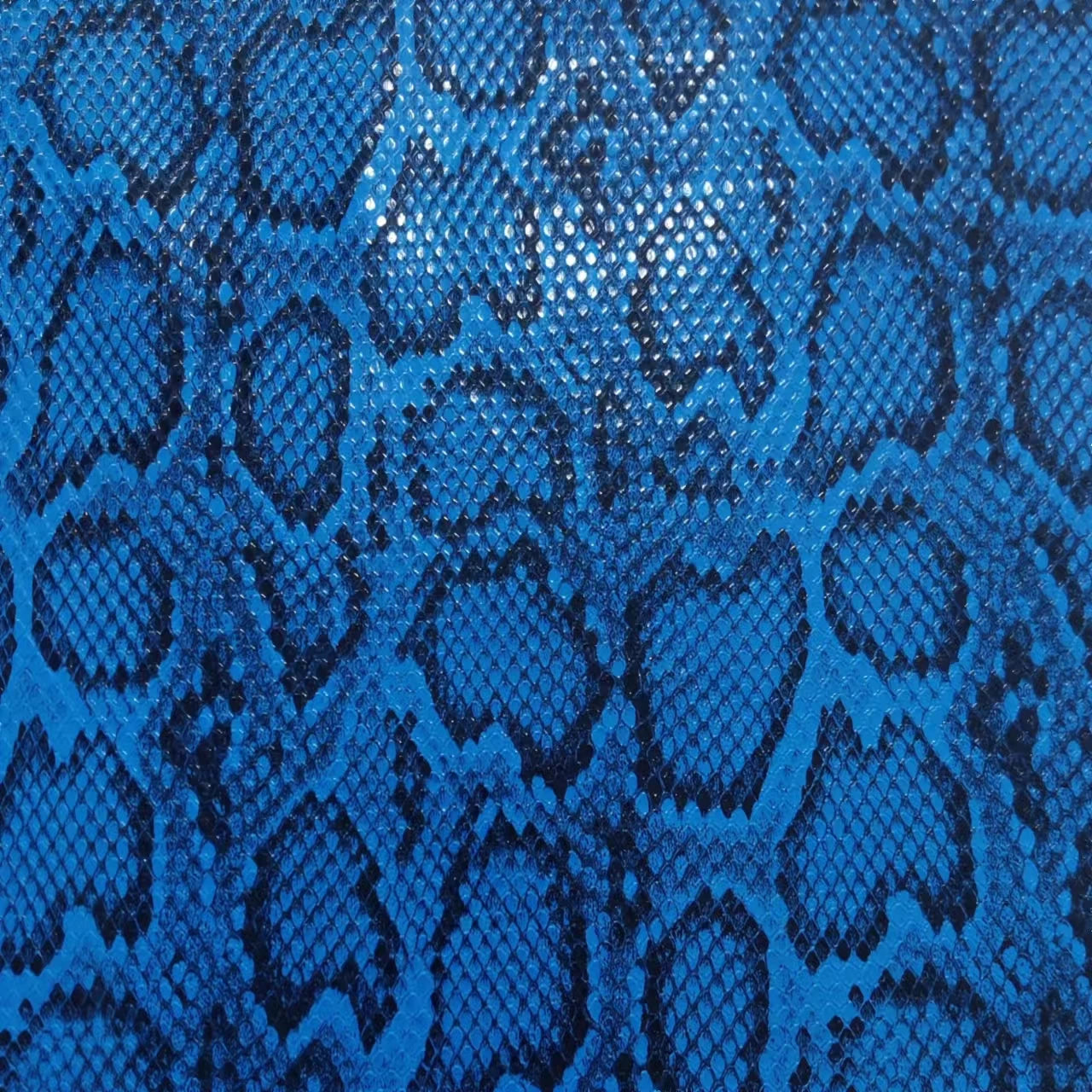 A-4109 PU Artificial Snake Skin Print Glossy Fabric Eco-Friendly Synthetic Leather for Bags Sofa Customization for Furniture