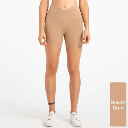 Xsunwing New Gymwear Clothing Fitness Workout Yoga Biker Shorts V Cut Waist Seamless Scrunch Butt Running Shorts Women WLQ2201