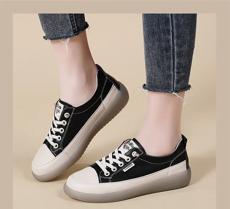 2026 Summer New Style Genuine Leather White for Women Flat Shoes That Are Not Tiring for Feet Lazy Shoes Fashionable Sneakers