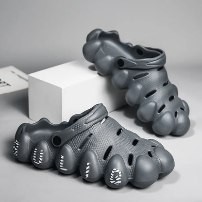 Logo Custom DIY Present Shoes Men's New Light Weight EVA Soft Clogs Garden Shoes Beach Outdoor Slippers for Men