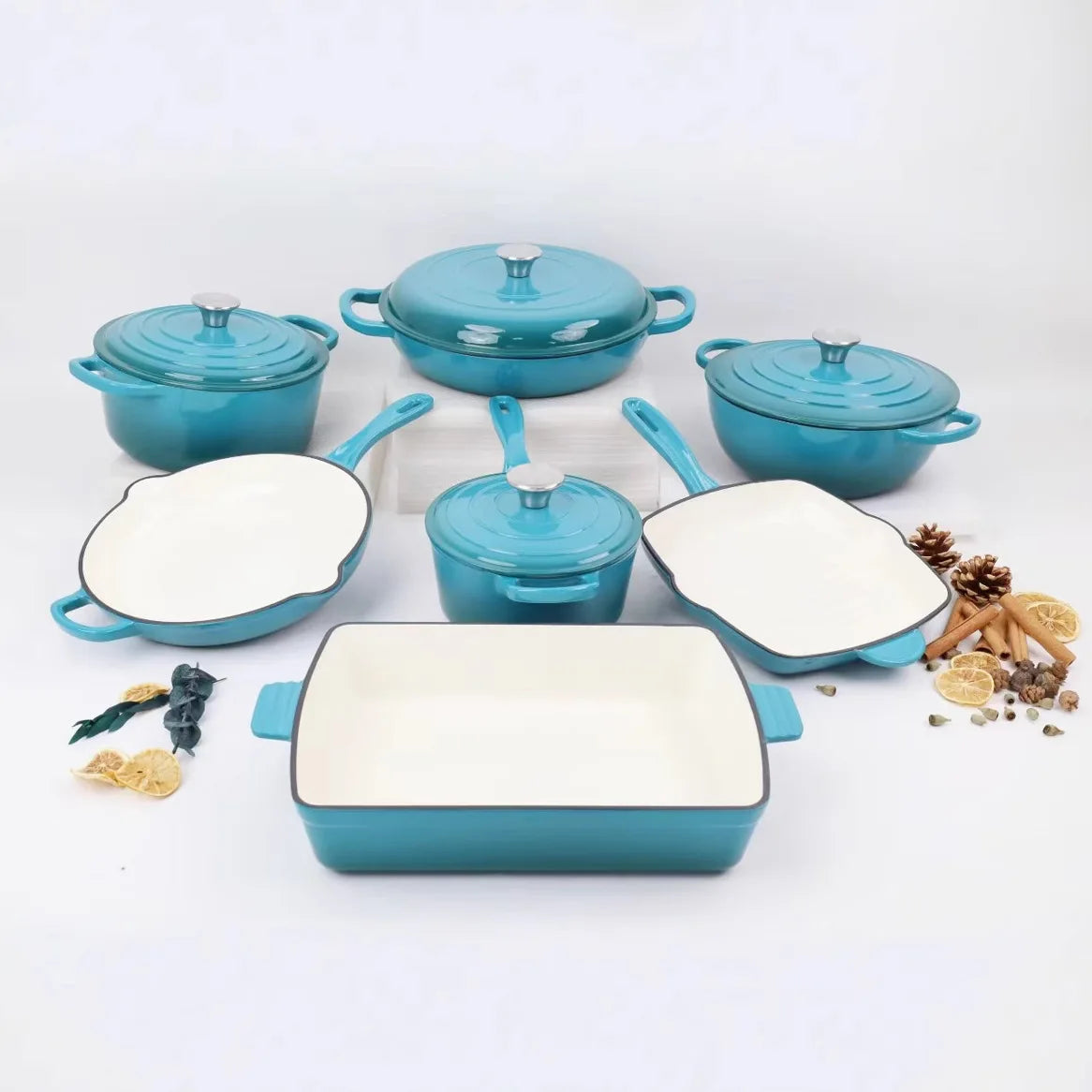 Customized 7-Piece Cast Iron Cookware Set Red Enamel Coated Kitchen Casserole Pot Durable Minimalist Metal Design Low MOQ