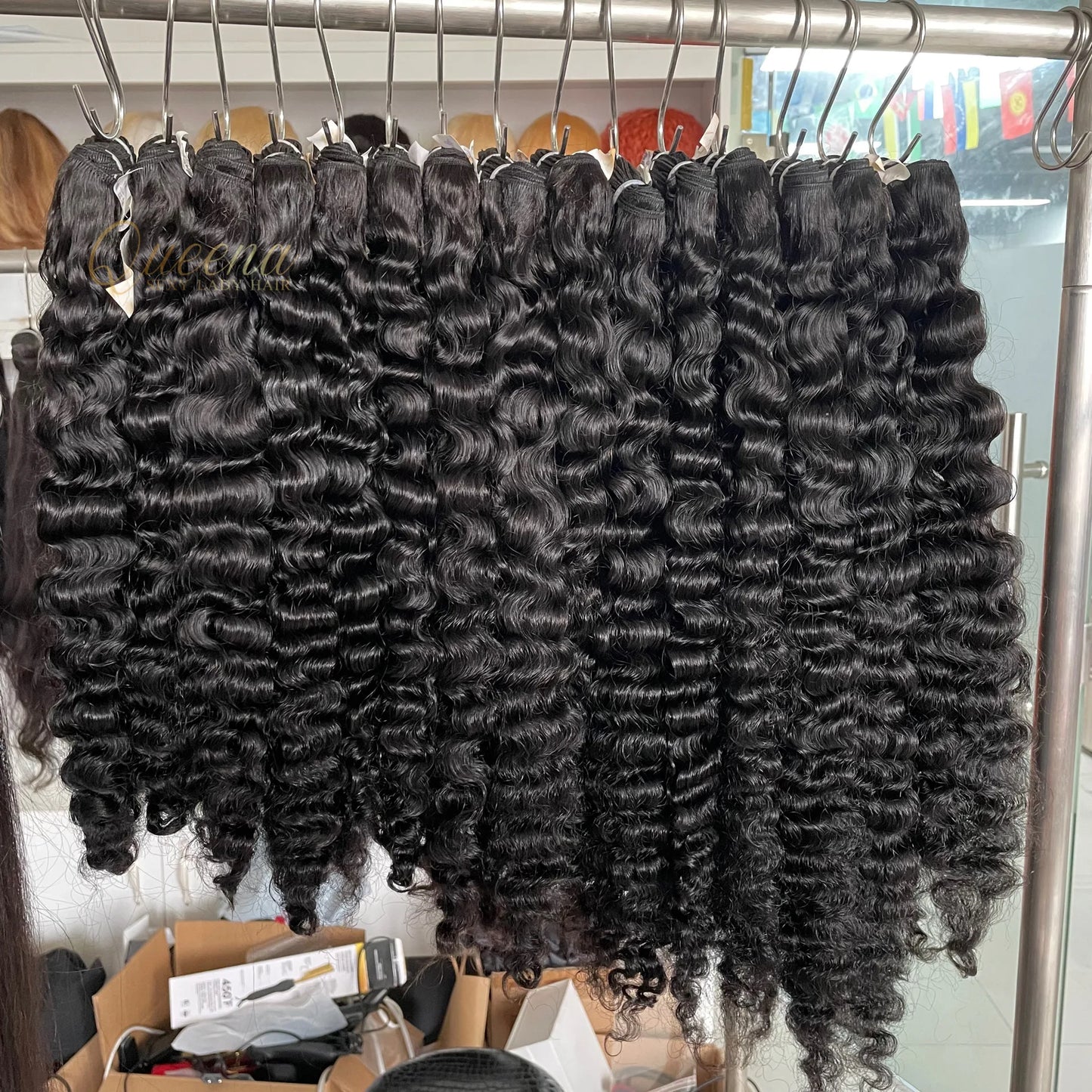 Wholesale Raw Brazilian Human Hair Raw Virgin Cuticle Aligned One Donor Hair Bundles Weave Indian Wavy Curly