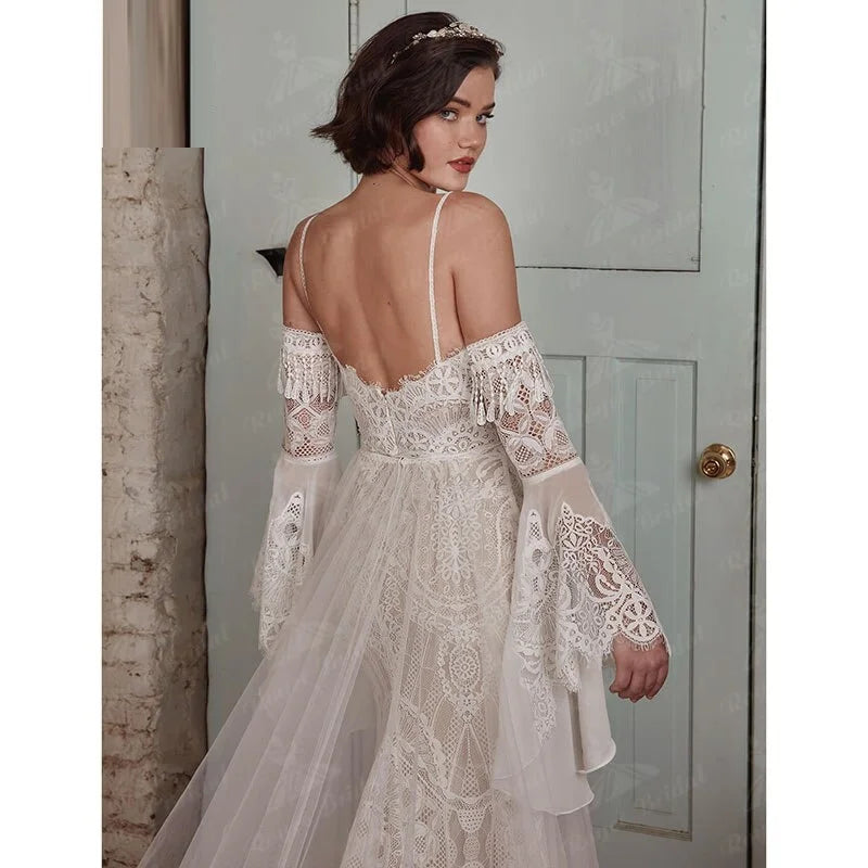 11796# Bohemian Open Back Lace Detachable Sleeves Boho V Neck Lace Spaghetti Straps Wedding Dress Wedding Bridal Gown Custom