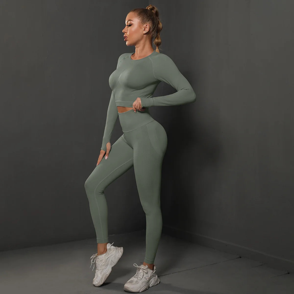 High Quality Women's Good Elasticity Two Piece Sports Suit Ladies Fitness Gym Wear Fashion Yoga Suit