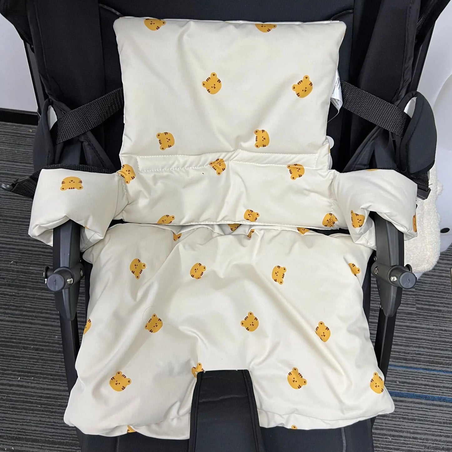 Trendy Anti-Slip Cartoon Chair Seat Cushion Baby Protective Newborn Accessories with Baby Back Cushion for Eating