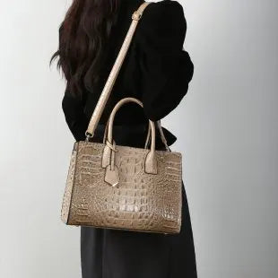 2026 New Women's Large Capacity Tote Bag Elegant Single Shoulder Oblique Straddle Zipper PU Fashionable Handbag Print Chain