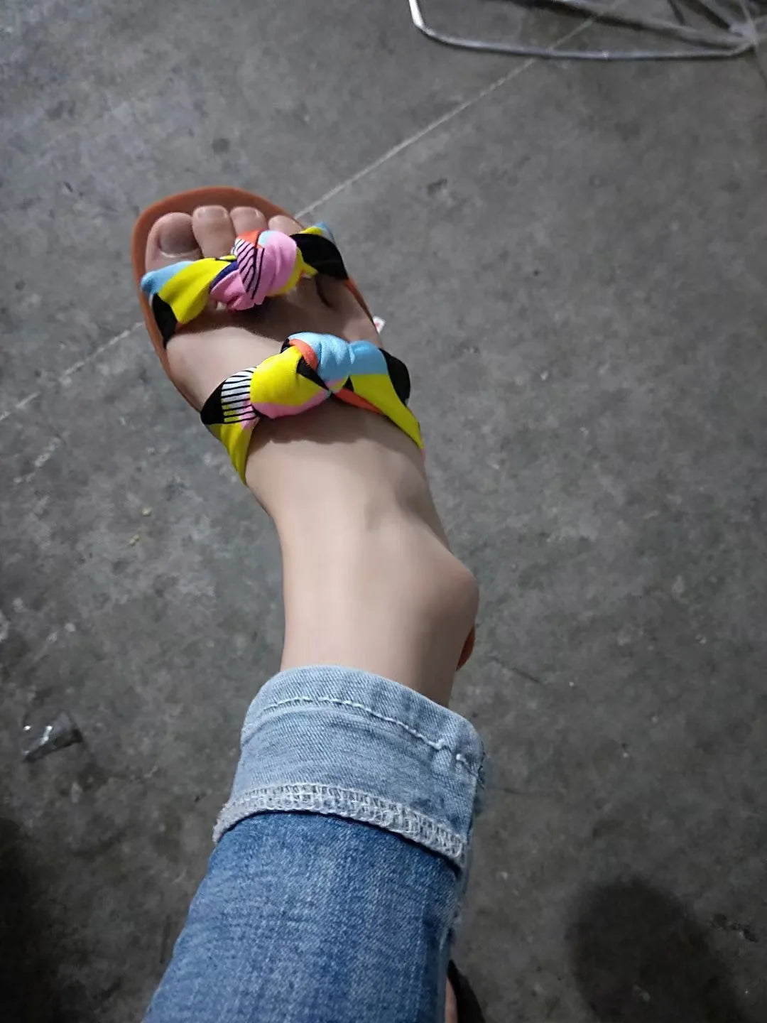 Drop Shipping 2021 Summer Women's Color Matching Fashion Simple Flat Comfortable Low-heeled Large Size Sandals and slippers