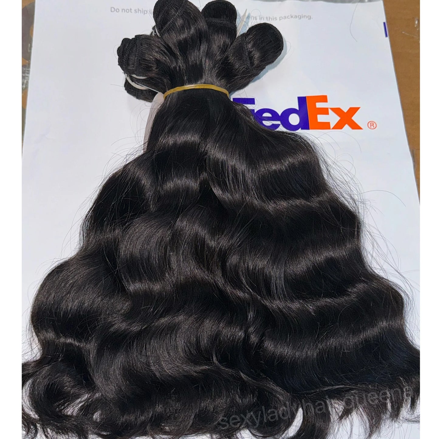 Wholesale Raw Brazilian Human Hair Raw Virgin Cuticle Aligned One Donor Hair Bundles Weave Indian Wavy Curly