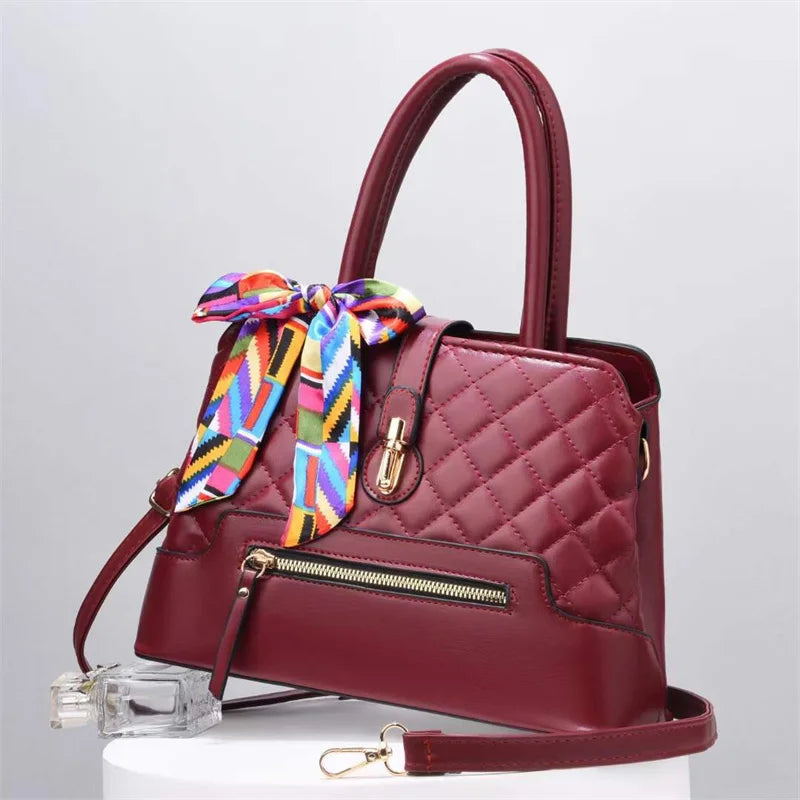 New Womens Bags 2022 Comfortable and Beautiful Handbags Handbag Large and Light Capacity Hand Bag Handbags16203