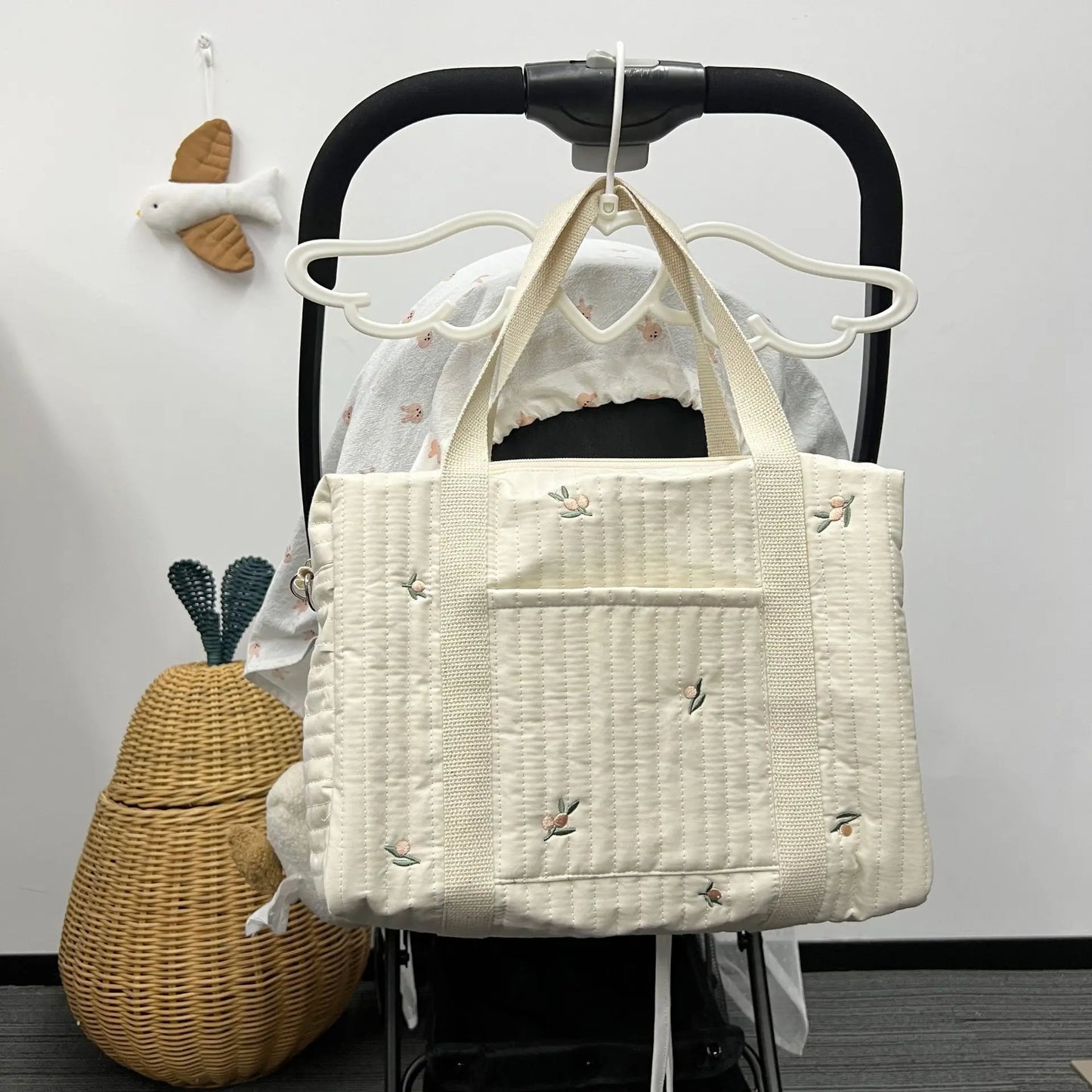 Cartoon Embroidered Design Infant Nappy Diaper Organizer Mommy's Travel Handbag Comfortable Shoulder Stroller Bag for Baby's