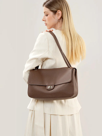 New Trending Top Grain Cowhide Leather Women's Maxi Flap Totes Shoulder Bags Ladies Crossbody Bags Fashion Classic Messenger Bag