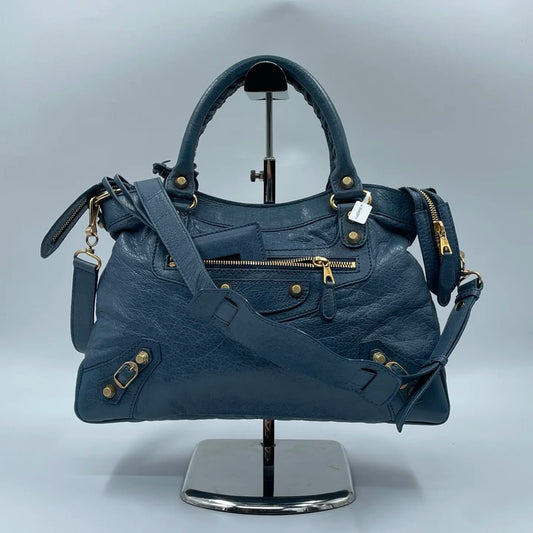 Wholesale Pre-owned Luxury Bags | Deep Blue Genuine Leather Handheld Bag | Trending Fashion Hot Item | Must-have for Women