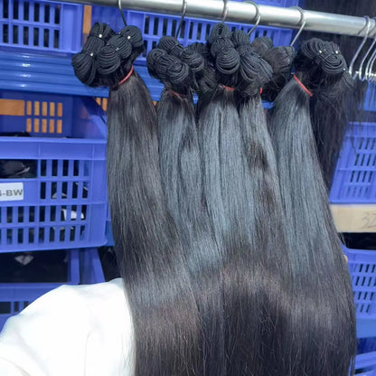 Grade Virgin Remy Raw Human Hair Weaving Extension Fast Shipping Natural Wavy Cambodian Burmese Curly Hair with Cuticle Aligned