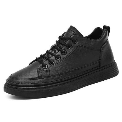 New Low-priced Sports Flat Bottomed Walking Shoes for Men's Leather Shoes, Men's Casual Board Sports Shoes