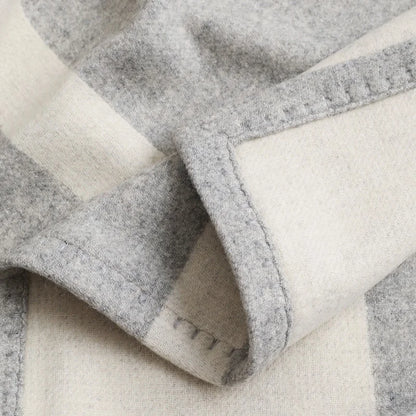Custom Winter Wool Cashmere Blanket Home Hotel Travel king Size Woven Luxury Soft Bed Sofa 100% Wool Fleece Throw Blanket Pillow